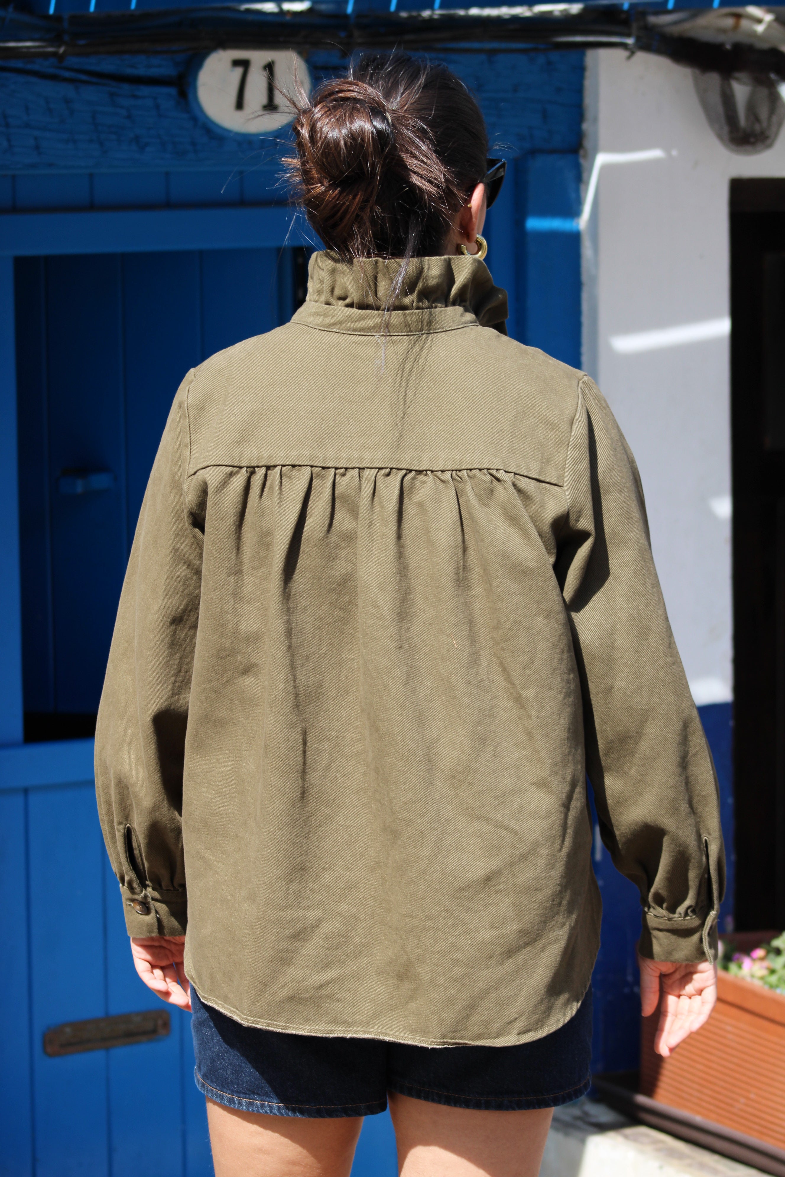 Veste Enea